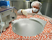 Feuchtebestimmer - Waage: Feuchtegehaltsanalyse in der Pharma-Industrie.