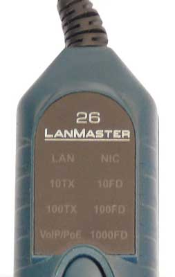 Display des Netzwerk-Prüfgerätes Lanmaster 26 (Psiber)