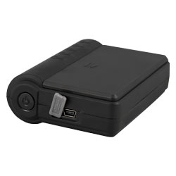 Das Schichtdickenmessgerät PCE-CT 70 besitzt einen USB Port für die Datenübertragung an einen PC.