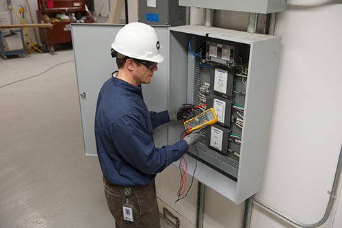Das TRMS Digital Multimeter FLUKE 179 in der Netzwerktechnik