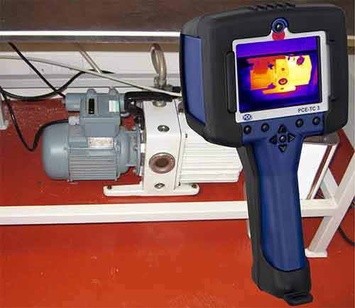Motor-Getriebeblock Thermofoto mit der W�rmebildkamera PCE-TC 3