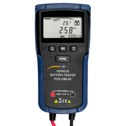 Handgerät vom Batterietester PCE-CBA 20