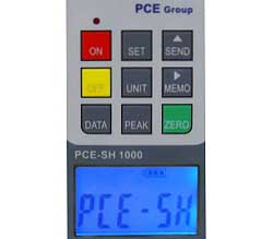 Das gro�e Display und die gro�en Tasten des Kraftmessger�tes PCE-SH 1000