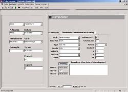 Software zum Farbmesser optional erhltlich (Abb. hnlich).