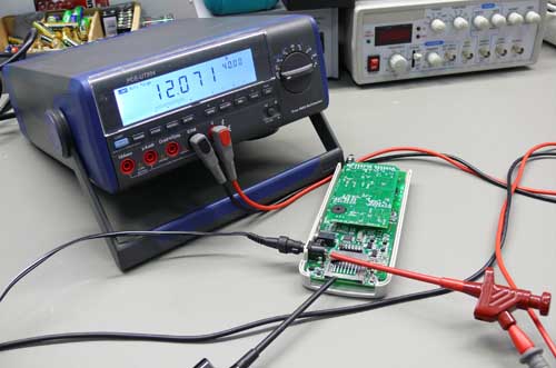 Labormultimeter im Elektrolabor