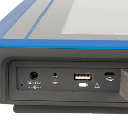 Hier die unterschiedlichen Anschlüsse an der Seite vom Tablet-Oszilloskop.