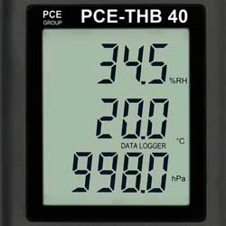Das gut ablesbare Display des Thermo-Hygro-Barometer Datenlogger PCE-THB 40.