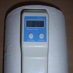 Produktinformation: Weiße-Messinstrument PCE-WSB 1